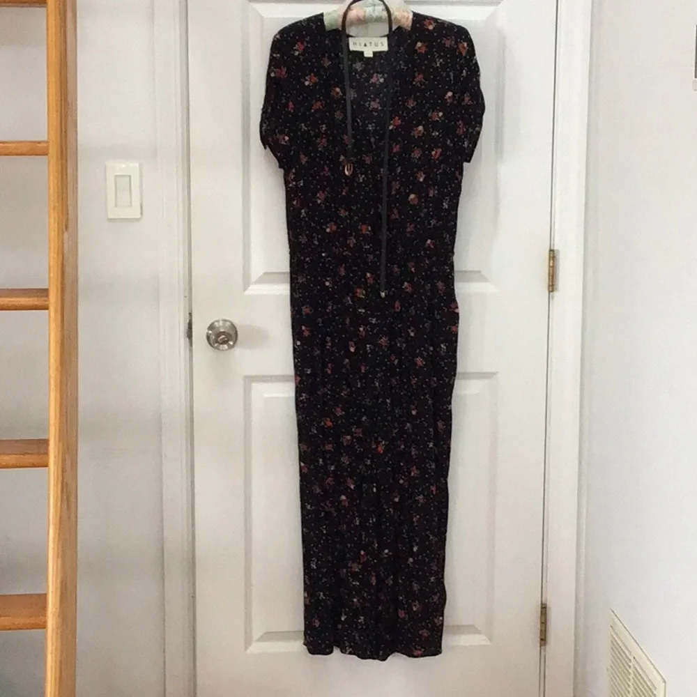 Mini Floral jumpsuit with narrow belt Size L - Picture 1 of 4